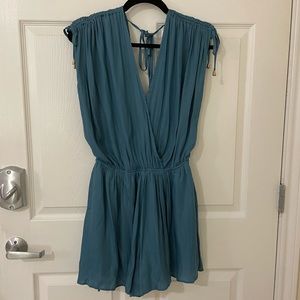 NWT Mustard Seed size small romper- teal